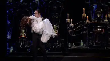 Задник до фільму "The Phantom of the Opera at the Royal Albert Hall" #1007910