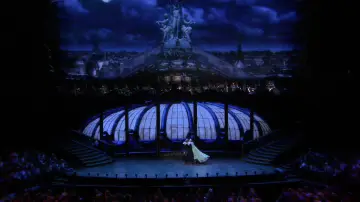 Задник до фільму "The Phantom of the Opera at the Royal Albert Hall" #1007917