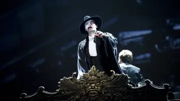 Задник до фільму "The Phantom of the Opera at the Royal Albert Hall" #344223
