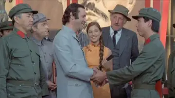 Les Chinois à Paris постер