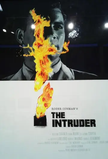 Постер до фильму"The Intruder" #1103904