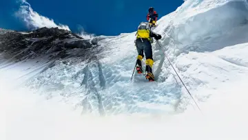 Задник до фильму"Lost on Everest" #394103