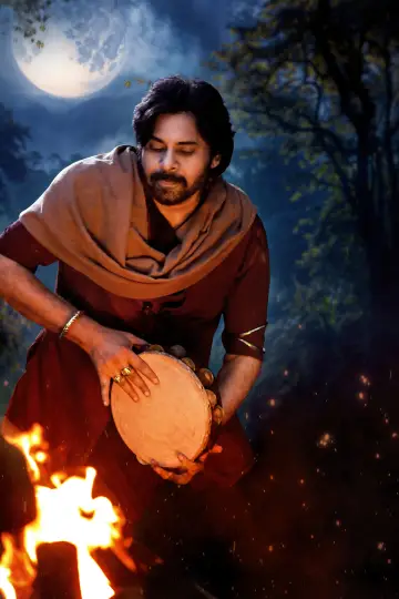 Постер до фільму "హరి హర వీర మల్లు: భాగం 1 – Sword vs Spirit" #812681