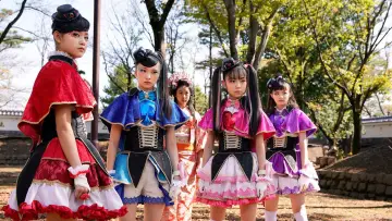 Задник до фільму "劇場版 ひみつ×戦士 ファントミラージュ！ 〜映画になってちょーだいします〜" #742220