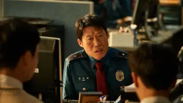 Задник до фильму"공조 2: 인터내셔날" #373940