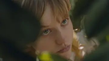 Задник до фильму"My First Summer" #346135