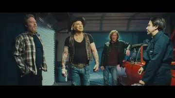 Задник до фильму"The Commando" #329939