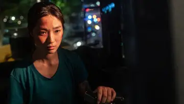 Задник до фильму"불도저에 탄 소녀" #345780