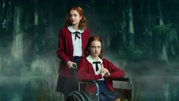 Задник до фильму"V.C. Andrews