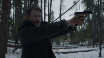 Задник до фільму "Last Survivors" #388657