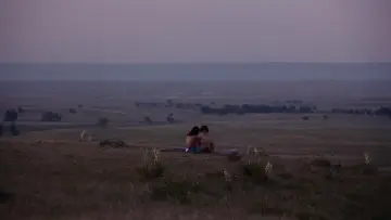 Задник до фильму"Разом з кістками" #504466