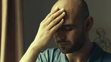Задник до фільму "Що ми бачимо, коли дивимось у небо?" #1851703