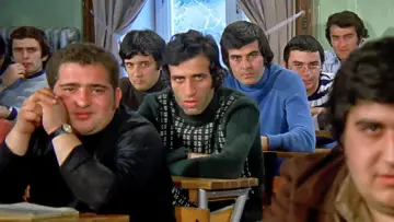 Задник до фильму"Hababam Sınıfı" #1161090