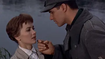Задник до фильму"A Time to Love and a Time to Die" #1039722