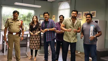 Задник до фильму"F3: ఫన్ అండ్ ఫ్రస్టేషన్" #478776