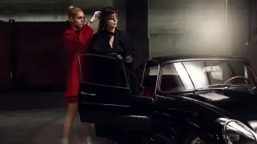 Задник до фильму"Diabolik - Chi sei?" #829307