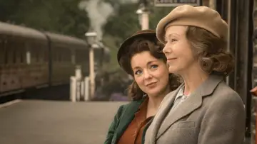 Задник до фільму "The Railway Children Return" #1860965