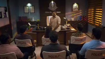 Задник до фильму"ട്വന്റി വണ്‍ ഗ്രാംസ്" #1163735