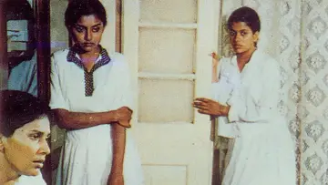 Задник до фільму "මාරුතය" #1521884
