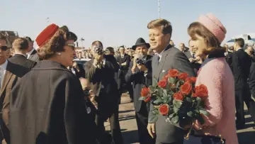 Задник до фильму"Як убили Джона Кеннеді" #1063846