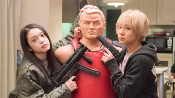 Задник до фильму"ベイビーわるきゅーれ" #1041430