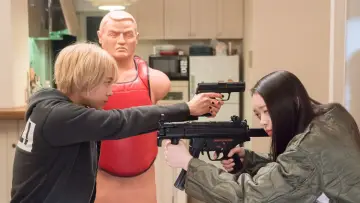 Задник до фильму"ベイビーわるきゅーれ" #1041434