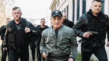 Задник до фільму "Pitbull" #1033620