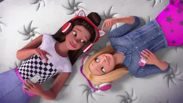 Задник до фильму"Barbie: Big City, Big Dreams" #337295