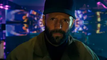 Задник до фільму "Бджоляр" #311379