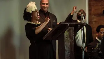 Задник до фільму "Remember Me: The Mahalia Jackson Story" #1589916