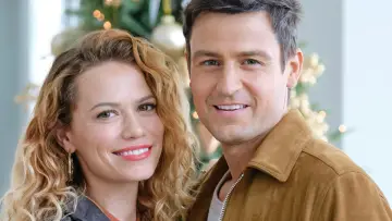 Задник до фильму"An Unexpected Christmas" #478707
