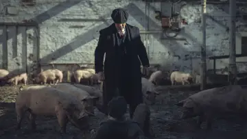 Задник до фильму"Гострі картузи: Безсмертний" #759654