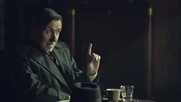 Задник до фильму"Гострі картузи: Безсмертний" #759657