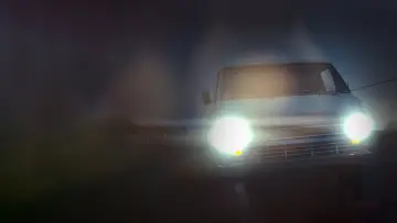 Задник до фильму"The Man in the White Van" #586573