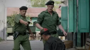 Задник до фильму"Perang Kota" #617285