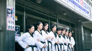 Задник до фильму"우리는 천국에 갈 순 없지만 사랑은 할 수 있겠지" #1172648