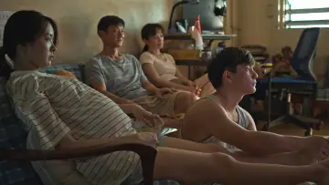 Задник до фильму"我们不是陌生人" #787577