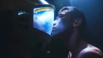 Задник до фільму "Kiss" #1897678