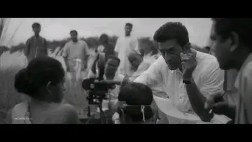 অপরাজিত постер