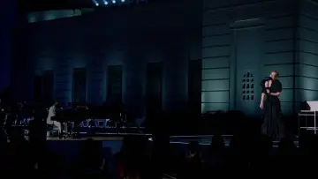 Задник до фильму"Adele One Night Only" #411190