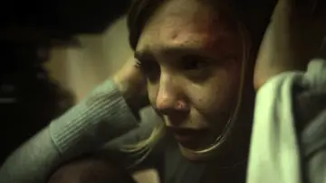Задник до фильму"Silent House" #398987