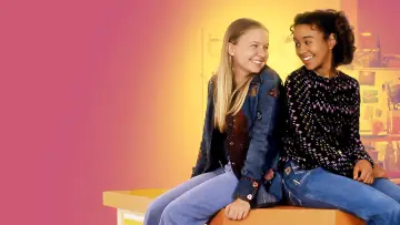 Задник до фільму "The Color of Friendship" #1526280
