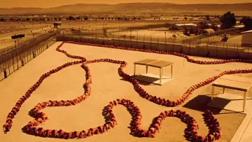 Задник до фильму"The Human Centipede 3 (Final Sequence)" #328266