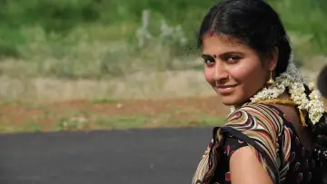 Задник до фильму"கருங்காலி" #1148857