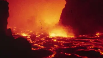 Задник до фильму"Fire of Love" #1025151