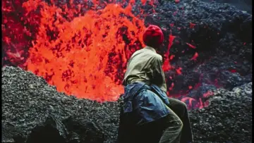 Задник до фильму"Fire of Love" #1168588