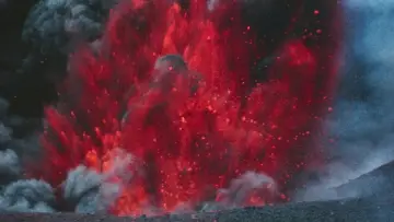 Задник до фильму"Fire of Love" #1168600
