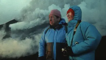 Задник до фильму"Fire of Love" #387113