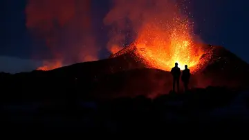 Задник до фильму"Fire of Love" #387115
