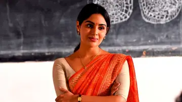 Задник до фильму"வாத்தி" #452612